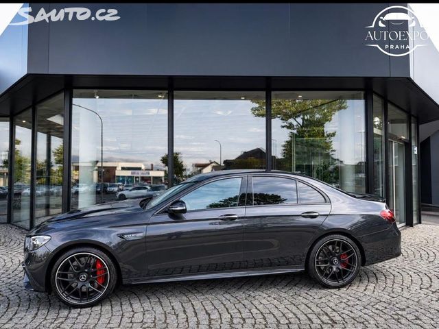 Mercedes Třída E